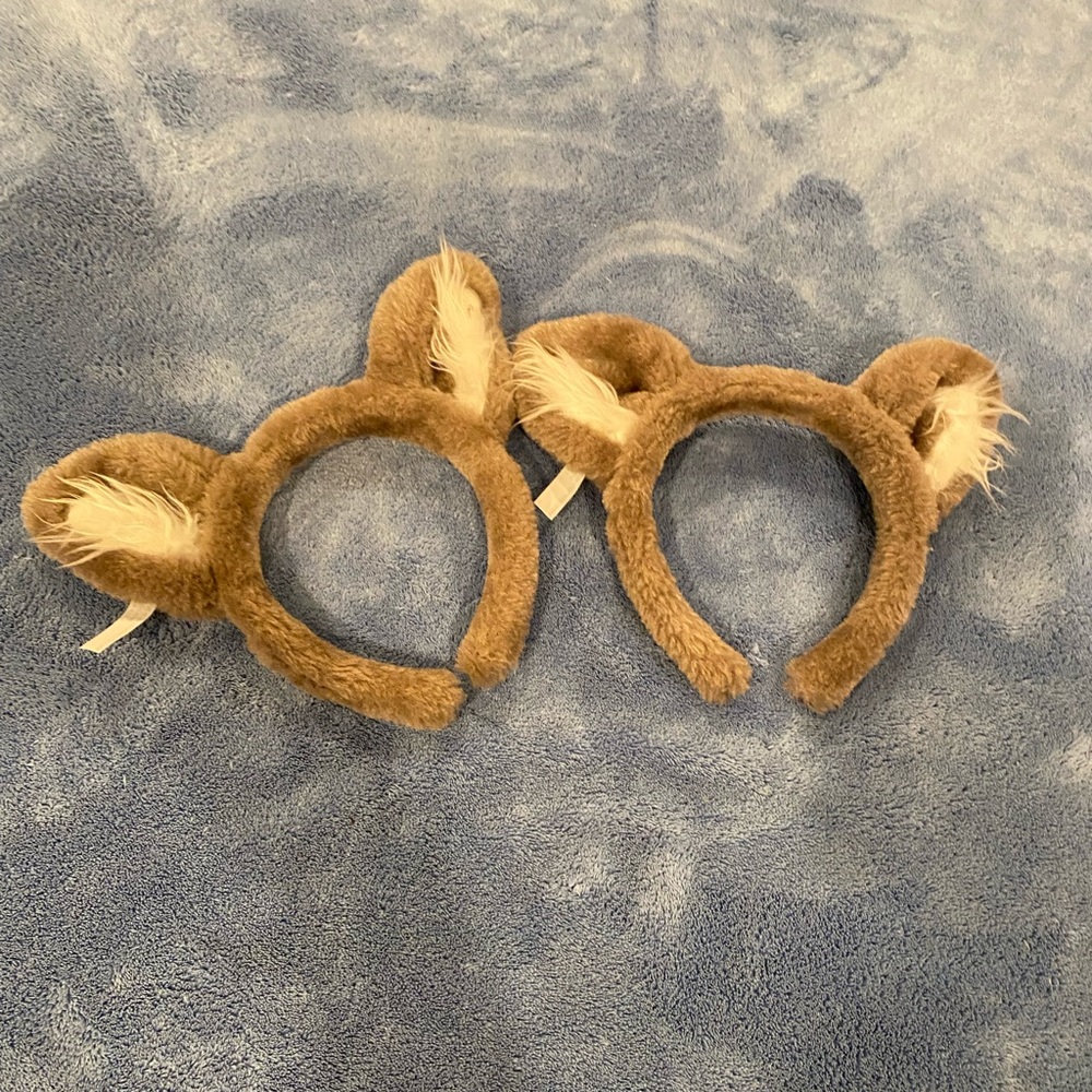 Pair (2) of great wolf lodge ear headbands. VGUC
